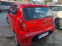 Usata Kia Picanto 65 CV (47 kW) 2018 Rosso Utilitaria