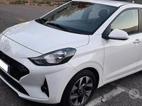 Usata Hyundai i10 63 CV (46 kW) 2025 Bianco Utilitaria