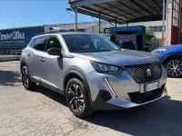 Usata Peugeot 2008 Allure 102 CV (75 kW) 2022 Grigio SUV