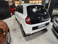 Usata Renault Twingo Intens 69 CV (50 kW) 2018 Bianco Utilitaria