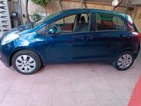 usata Toyota Yaris 1.0 SOL 5P UNIPRP. DA VETRINA