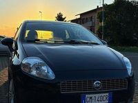 Usata Fiat Grande Punto Dynamic 77 CV (56 kW) 2009 Blu Utilitaria