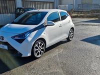 Usata Toyota Aygo Connect Style 72 CV (52 kW) 2021 Bianco Utilitaria