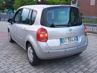 Usata Renault Grand Modus 85 CV (62 kW) 2009 Grigio Monovolume
