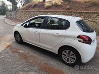 Usata Peugeot 208 2016 Bianco Utilitaria