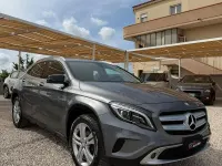 Usata Mercedes GLA200 Premium 136 CV (100 kW) 2017 Grigio SUV