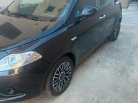 Usata Lancia Ypsilon 69 CV (50 kW) 2018 Nero Utilitaria