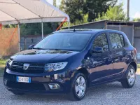 Usata Dacia Sandero Comfort 73 CV (53 kW) 2020 Blu Berlina