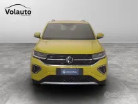 Usata VW T-Cross R-line 116 CV (85 kW) 2024 Giallo SUV
