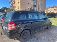Usata Opel Zafira 94 CV (69 kW) 2008 Nero Monovolume