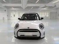 Usata Mini Cooper Classic 135 CV (99 kW) 2023 Utilitaria