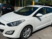 Usata Hyundai i30 Comfort 110 CV (80 kW) 2014 Bianco Station wagon