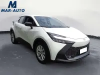 Usata Toyota C-HR Active 140 CV (102 kW) 2024 Bianco SUV