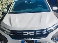 Usata Dacia Sandero Stepway 101 CV (74 kW) 2024 Bianco Berlina