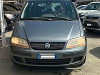 Usata Fiat Idea 69 CV (50 kW) 2005 Grigio Monovolume