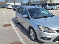 Usata Ford Focus Style 90 CV (66 kW) 2008 Grigio Station wagon