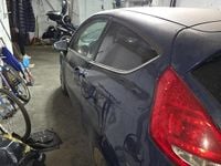 Usata Ford Fiesta 96 CV (70 kW) 2012 Blu Utilitaria