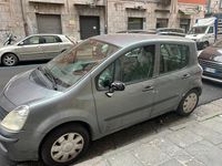 Usata Renault Modus 75 CV (55 kW) 2006 Grigio Monovolume