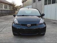 Usata Toyota Aygo 68 CV (50 kW) 2012 Nero Utilitaria
