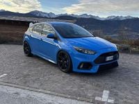 Usata Ford Focus RS 351 CV (258 kW) 2016 Blue nitro Berlina