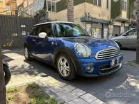 Usata Mini Cooper D 116 CV (85 kW) 2013 Blu Utilitaria