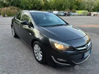 Usata Opel Astra Cosmo 130 CV (95 kW) 2013 Nero Berlina