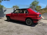 Usata Lancia Delta 196 CV (144 kW) 1990 Rosso Utilitaria