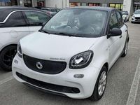 Begagnad Smart ForFour Electric Drive Prime 41 kW (56 HK) 2018 Vit Halvkombi
