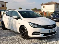 Usata Opel Astra GS Line 105 CV (77 kW) 2020 Bianco Berlina