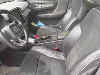 Usata Volvo XC40 R-Design 190 CV (139 kW) 2018 Grigio SUV