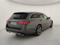 Usata Mercedes E300 Premium Plus 306 CV (225 kW) 2019 Grigio Station wagon