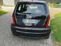 Usata Lancia Musa 95 CV (69 kW) 2009 Marrone Monovolume