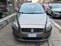 Usata Fiat Croma Active 120 CV (88 kW) 2010 Marrone Station wagon