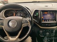 Usata Jeep Cherokee 140 CV (102 kW) 2015 Grigio SUV