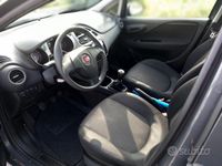 Usata Fiat Grande Punto 90 CV (66 kW) 2017 Grigio Utilitaria