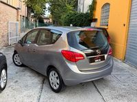 Usata Opel Meriva 95 CV (69 kW) 2011 Marrone Monovolume