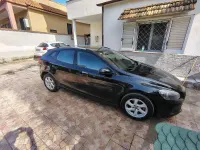 Usata Volvo V40 CC Kinetic 115 CV (84 kW) 2015 Nero Station wagon