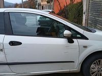 Usata Fiat Grande Punto 65 CV (47 kW) 2008 Bianco Utilitaria