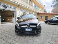 Usata Mercedes B180 109 CV (80 kW) 2018 Nero Monovolume