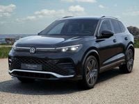 Nuova VW Tiguan R-line Plus 204 CV (150 kW) 2026 Grenadill black metallizzato SUV