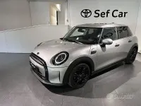 Usado Mini Cooper Resolute Edition 136 HP (100 kW) 2024 Cinzento Citadino