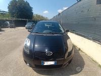 Usata Toyota Yaris Sol 90 CV (66 kW) 2007 Nero Utilitaria