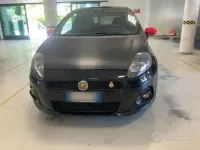 Usata Abarth Grande Punto 155 CV (114 kW) 2010 Nero Utilitaria