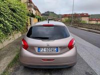 Usata Peugeot 208 Allure 92 CV (67 kW) 2012 Utilitaria