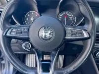 Usata Alfa Romeo Giulia 160 CV (117 kW) 2018 Grigio Berlina