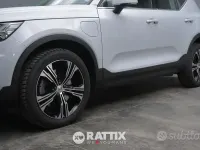 Usata Volvo XC40 Inscription 179 CV (131 kW) 2021 Silver glacier SUV