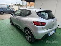 Usata Renault Clio IV LE 75 CV (55 kW) 2014 Grigio Berlina
