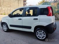 Usata Fiat Panda 4x4 S 86 CV (63 kW) 2019 Bianco Utilitaria