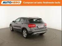 Usata Mercedes GLA200 Urban 136 CV (100 kW) 2017 Grigio SUV