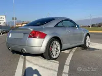 Usata Audi TT 225 CV (165 kW) 2000 Grigio Coupé